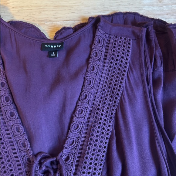 Torrid Bohemian Tassel Eyelet Sleeveless Ruffle Blouse - Picture 7 of 8